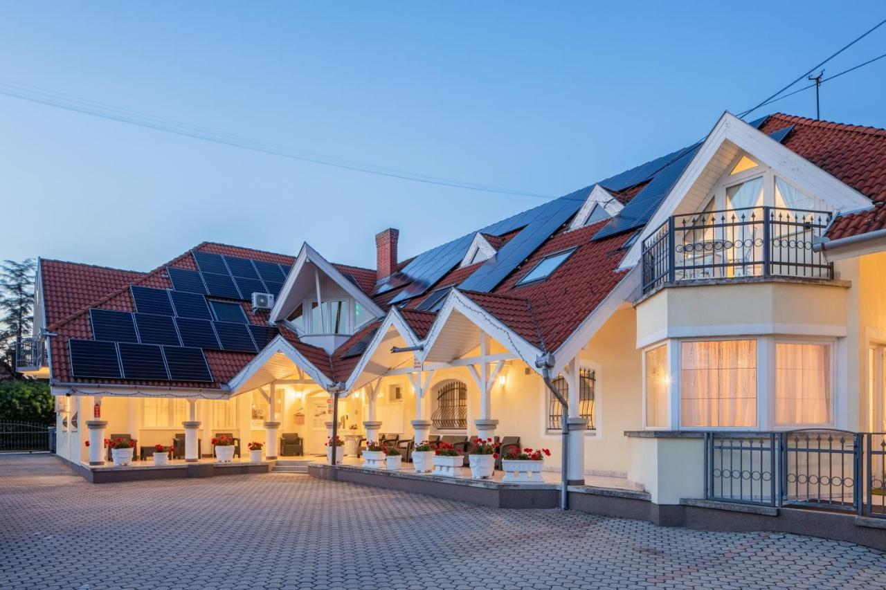 Admiral Family Resort Keszthely Zewnętrze zdjęcie